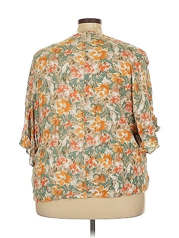 Emily Wonder 3/4 Sleeve Blouse (view 2)