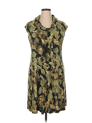 Signature by Robbie Bee Casual Dress (view 1)