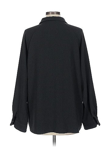 Chico's Design Long Sleeve Button-Down Shirt (view 2)