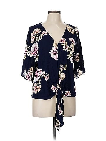 LUQ 3/4 Sleeve Blouse (view 1)