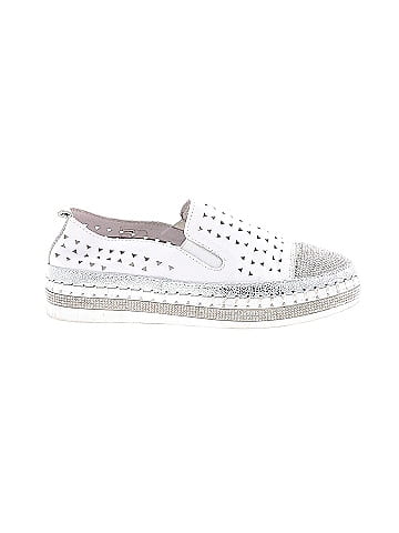Bernie Mev Flats (view 1)