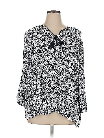 Falls Creek 3/4 Sleeve Blouse (view 1)