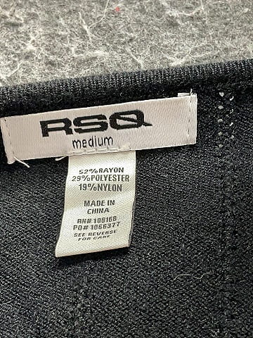 RSQ Black Long Sleeve T-Shirt Size M