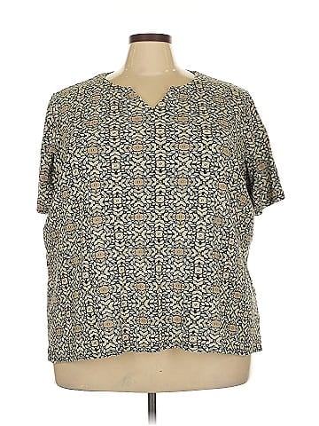Croft & Barrow Short Sleeve Blouse (view 1)