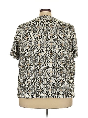 Croft & Barrow Short Sleeve Blouse (view 2)