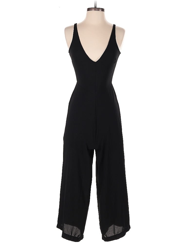 Click to view more detailed imagery on our partner's website Pre-owned Forever 21 Jumpsuit In Black