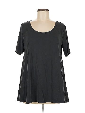 Lularoe Short Sleeve T-Shirt (view 1)