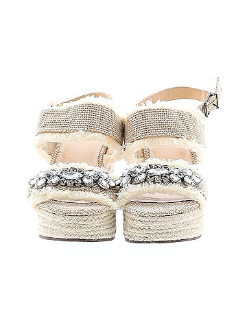 Crown Vintage Wedges (view 2)