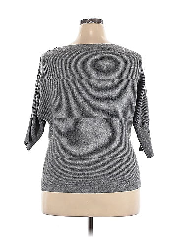 Jennifer Lopez 3/4 Sleeve Top (view 2)