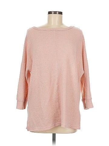 Dokotoo Pullover Sweater (view 1)