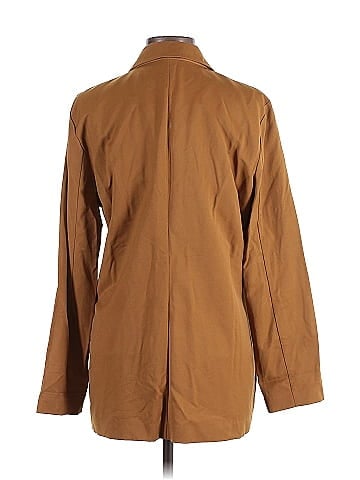 Elizabeth and James Trenchcoat (view 2)