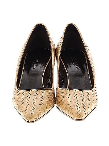 Bottega Veneta Leather Intrecciato Pointed-Toe Pumps 70mm (view 2)