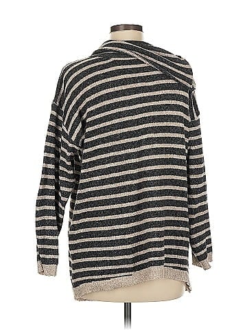 Unbranded Turtleneck Sweater (view 2)