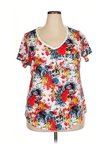 Torrid Short Sleeve T-Shirt (view 1)
