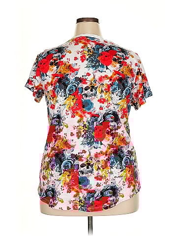 Torrid Short Sleeve T-Shirt (view 2)