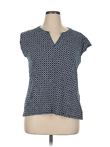 Liz Claiborne Short Sleeve Blouse (view 1)