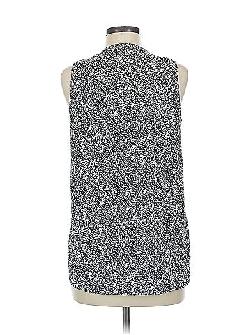 Fun2Fun Sleeveless Blouse (view 2)