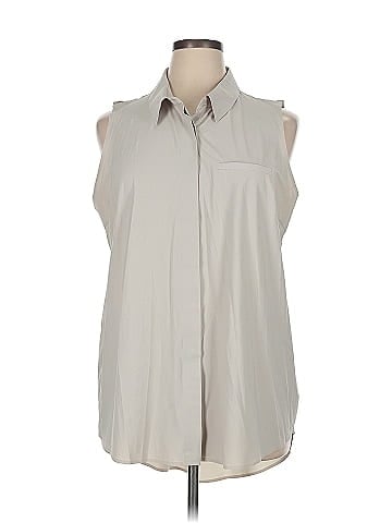 Athleta Sleeveless Button-Down Shirt (view 1)