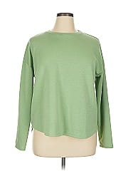 Crown & Ivy Sweatshirt