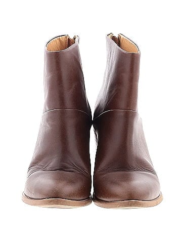 Nisolo Ankle Boots (view 2)