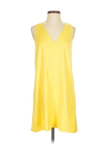Alice + Olivia Casual Dress (view 1)