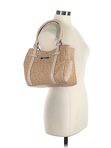 Calvin Klein Shoulder Bag (view 2)