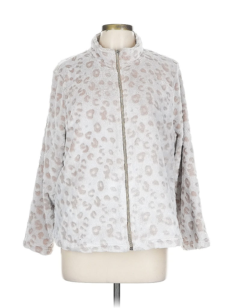 Click to view more detailed imagery on our partner's website Pre-owned Alfred Dunner Cardigan Sweater In Silver