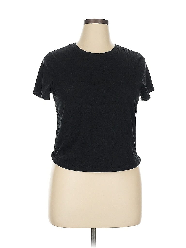 Pre-owned Universal Thread Short Sleeve T-shirt In Black