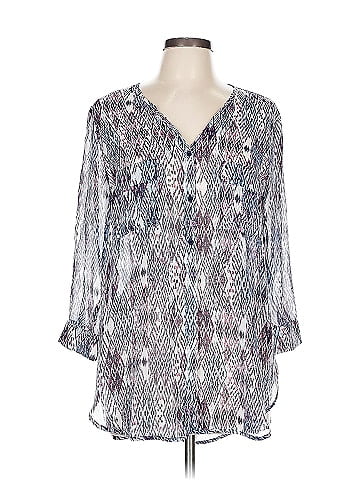 Creative Commune 3/4 Sleeve Blouse (view 1)
