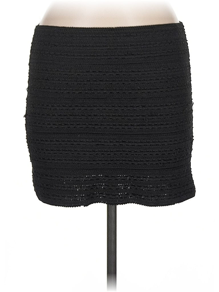 Click to view more detailed imagery on our partner's website Pre-owned Forever 21 Casual Skirt In Black