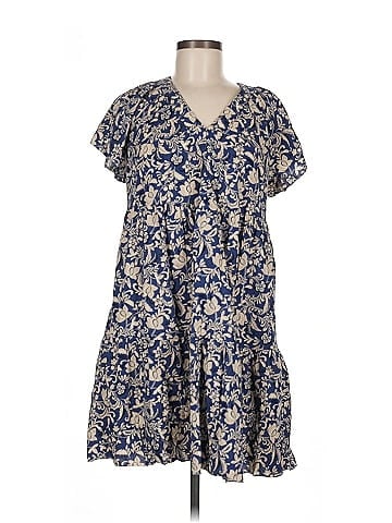 Old Navy Casual Dress (view 1)