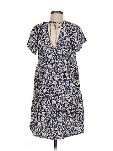 Old Navy Casual Dress (view 2)