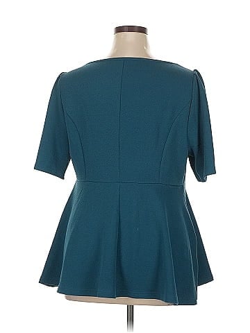 BLOOMCHIC Cardigan (view 2)