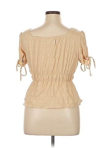 Avenue Short Sleeve Top (view 2)