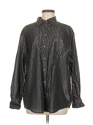 Gap Long Sleeve Button-Down Shirt (view 1)