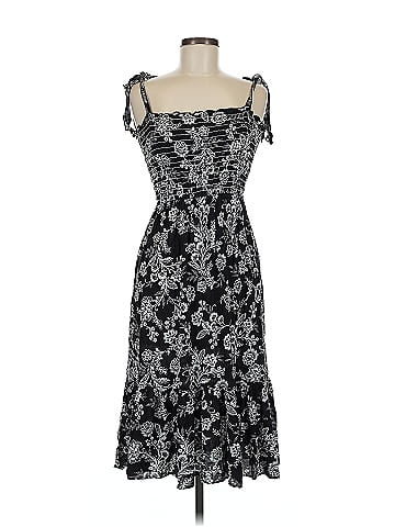 Slate & Willow Casual Dress (view 1)
