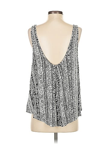 Gypsies & Moondust Sleeveless Blouse (view 2)