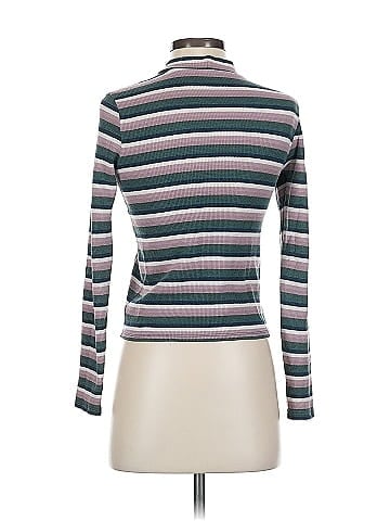 American Eagle Outfitters Turtleneck Sweater (view 2)