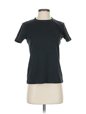 Uniqlo Short Sleeve T-Shirt (view 1)