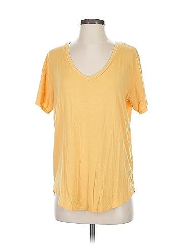 American Eagle Outfitters Short Sleeve T-Shirt (view 1)