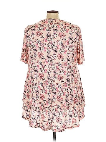 Lane Bryant Short Sleeve T-Shirt (view 2)