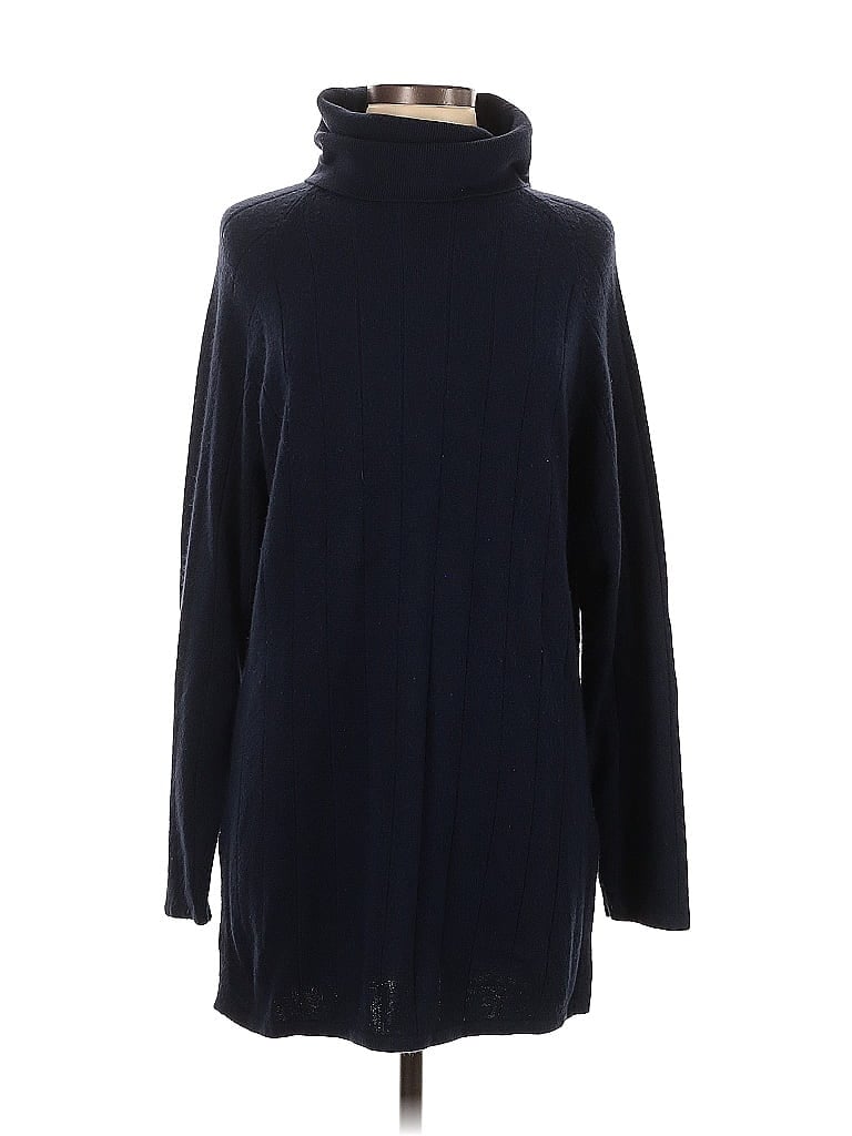 Click to view more detailed imagery on our partner's website Pre-owned Amanda Smith Long Sleeve Top Blue Turtleneck Tops