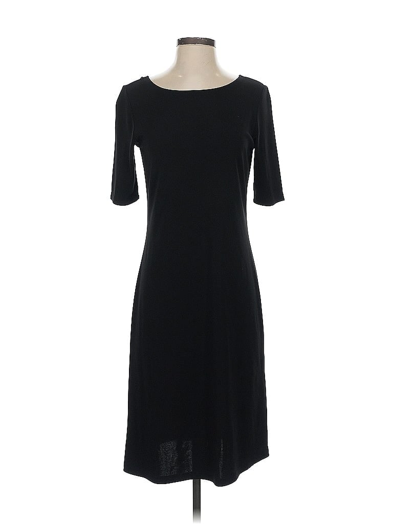 Click to view more detailed imagery on our partner's website Pre-owned Gap Casual Dress In Black
