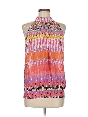City Spirit Collection Sleeveless Blouse (view 1)