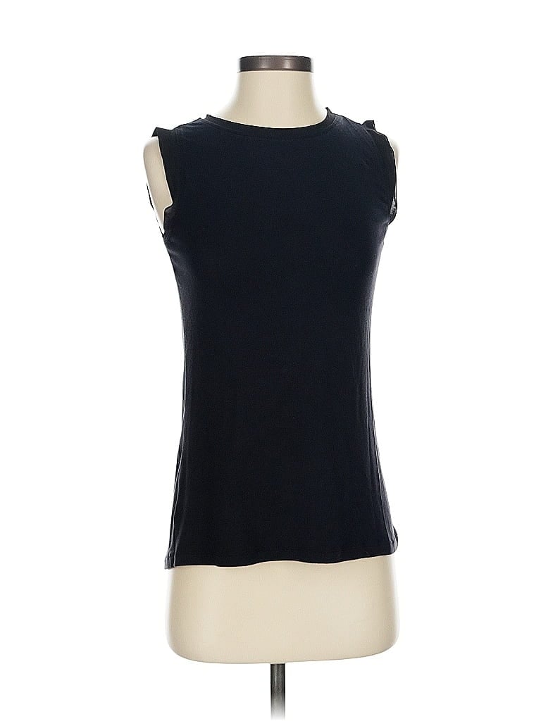 Click to view more detailed imagery on our partner's website Pre-owned Athleta Sleeveless T-shirt In Black