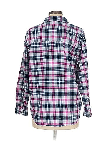 Universal Thread Long Sleeve Button-Down Shirt (view 2)
