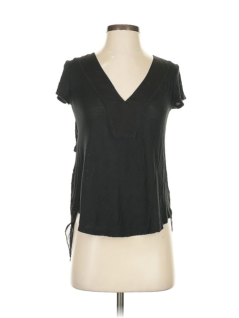 Click to view more detailed imagery on our partner's website Pre-owned Deletta Short Sleeve Top Black V Neck Tops