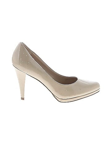 Ellen Tracy Heels (view 1)