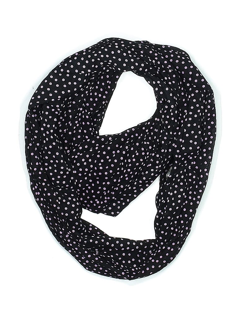 Pre-owned Target Scarf In Black