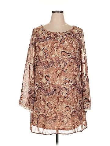 Xhilaration 3/4 Sleeve Blouse (view 1)